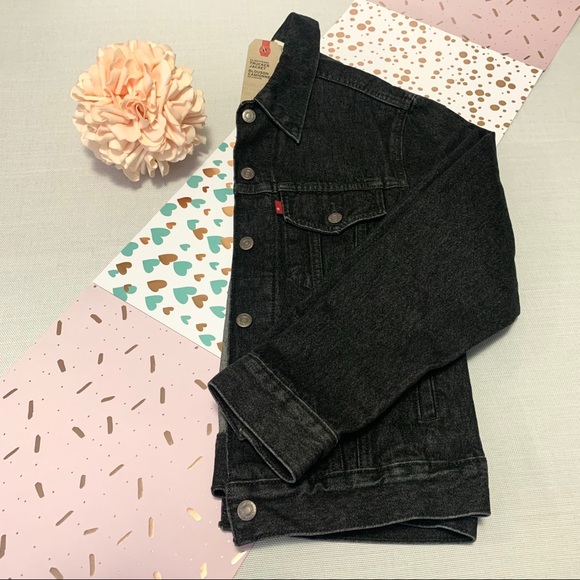 Levi’s Fringe Trucker Denim Jacket - Picture 1 of 12